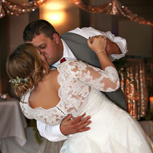 Meet your Posher, Caitlin